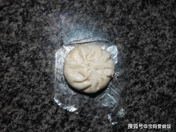 星空官网登录_
哇哦 早餐煎饼还可以这么做 加热过的香蕉真的很好吃！(图6)