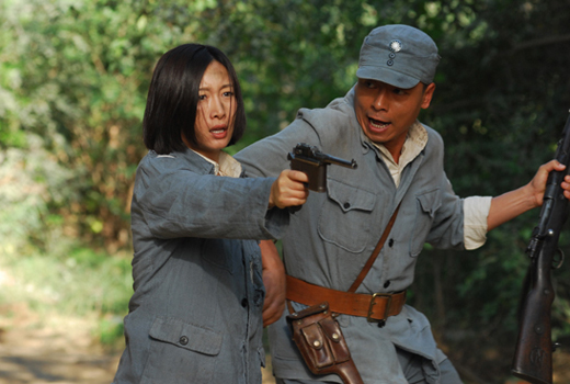 ‘星空官网登录’中华民族挺起脊梁_时事政治_中公教育网(图2)